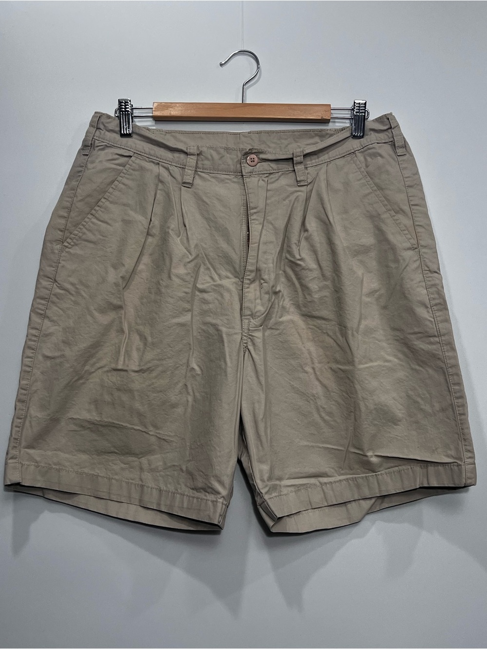 Wrangler Men's Flat Front Chino Shorts - Tan